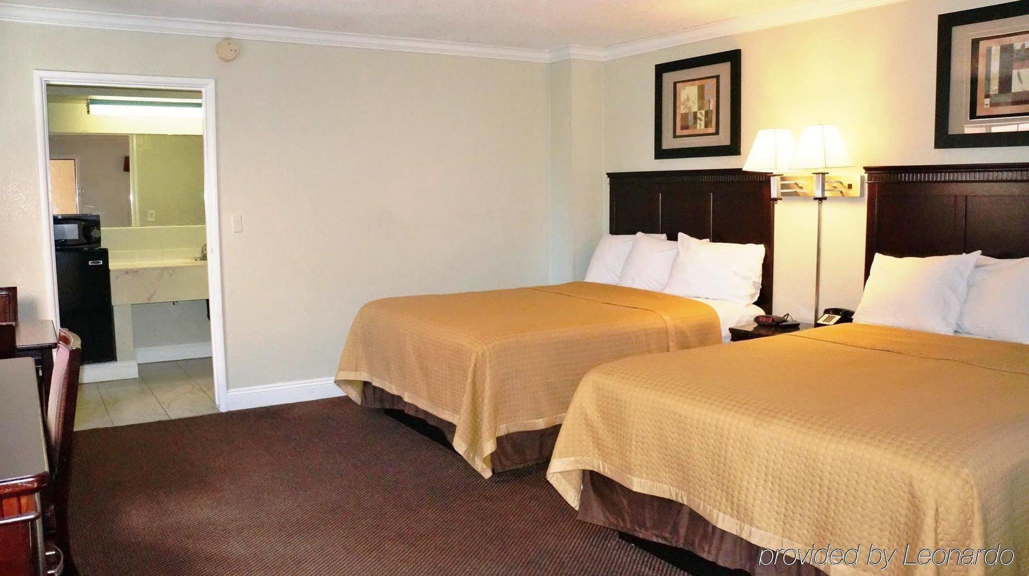 Dream Inn Фресно Екстериор снимка
